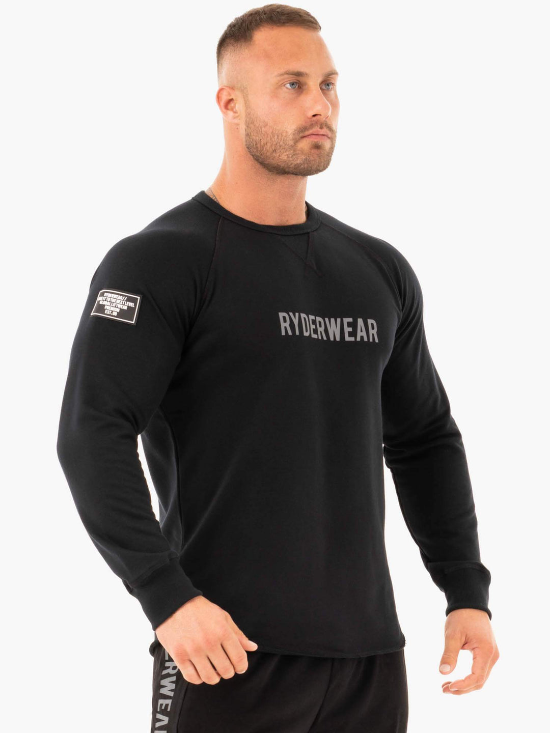 Athletic Crew Neck Sweater - Black Clothing Ryderwear 