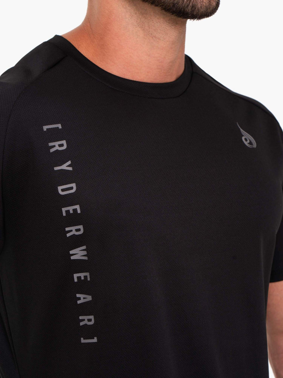 Camo Tech Mesh T-Shirt - Black Clothing Ryderwear 