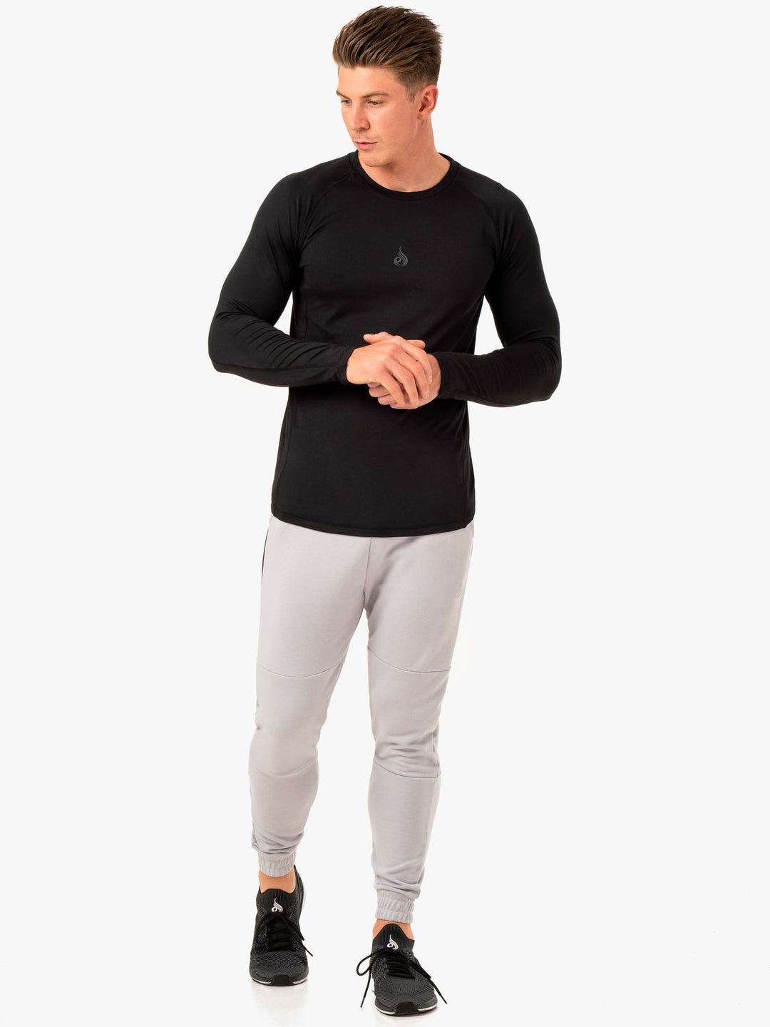 Enhance Long Sleeve Training Top - Black Clothing Ryderwear 