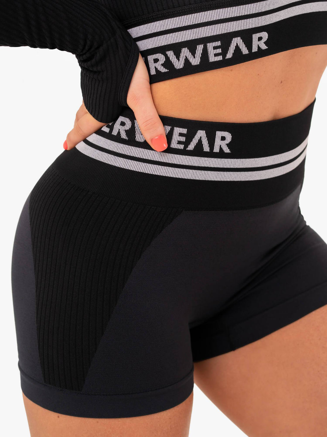 Freestyle Seamless High Waisted Shorts - Black Clothing Ryderwear 