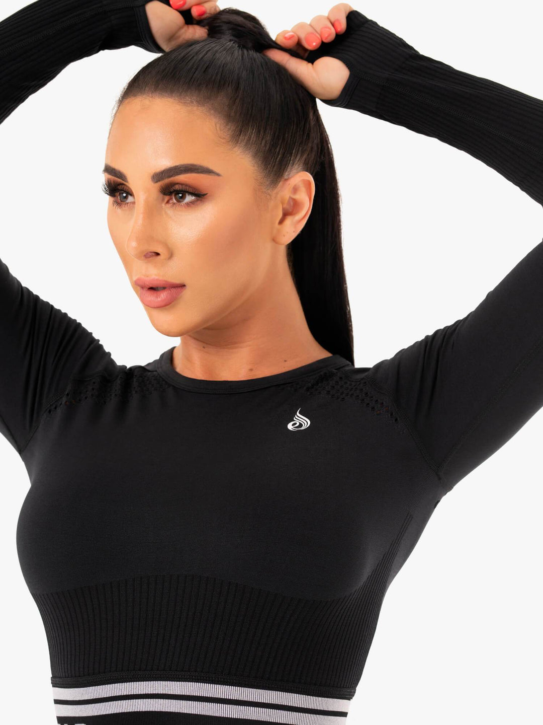 Freestyle Seamless Long Sleeve Crop - Black Clothing Ryderwear 