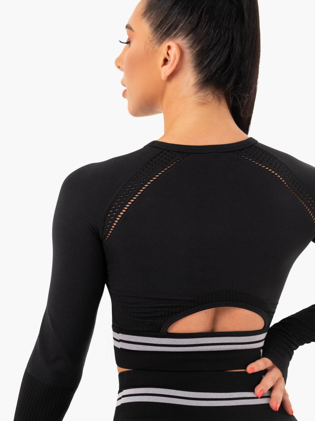 Freestyle Seamless Long Sleeve Crop - Black Clothing Ryderwear 