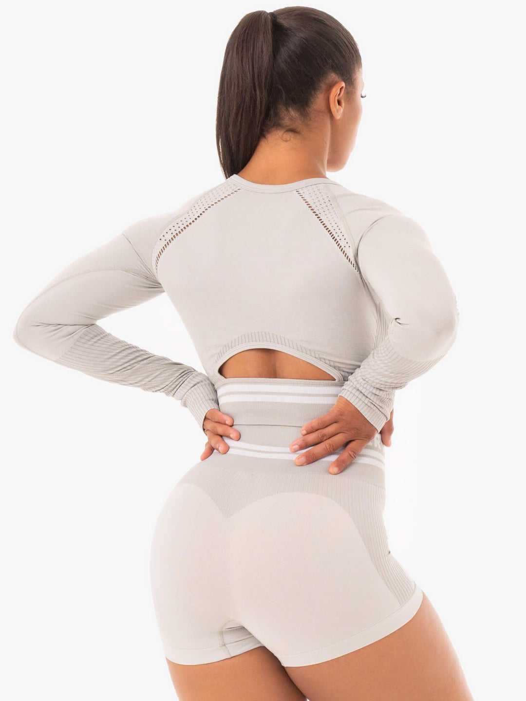 Freestyle Seamless Long Sleeve Crop - Grey Clothing Ryderwear 