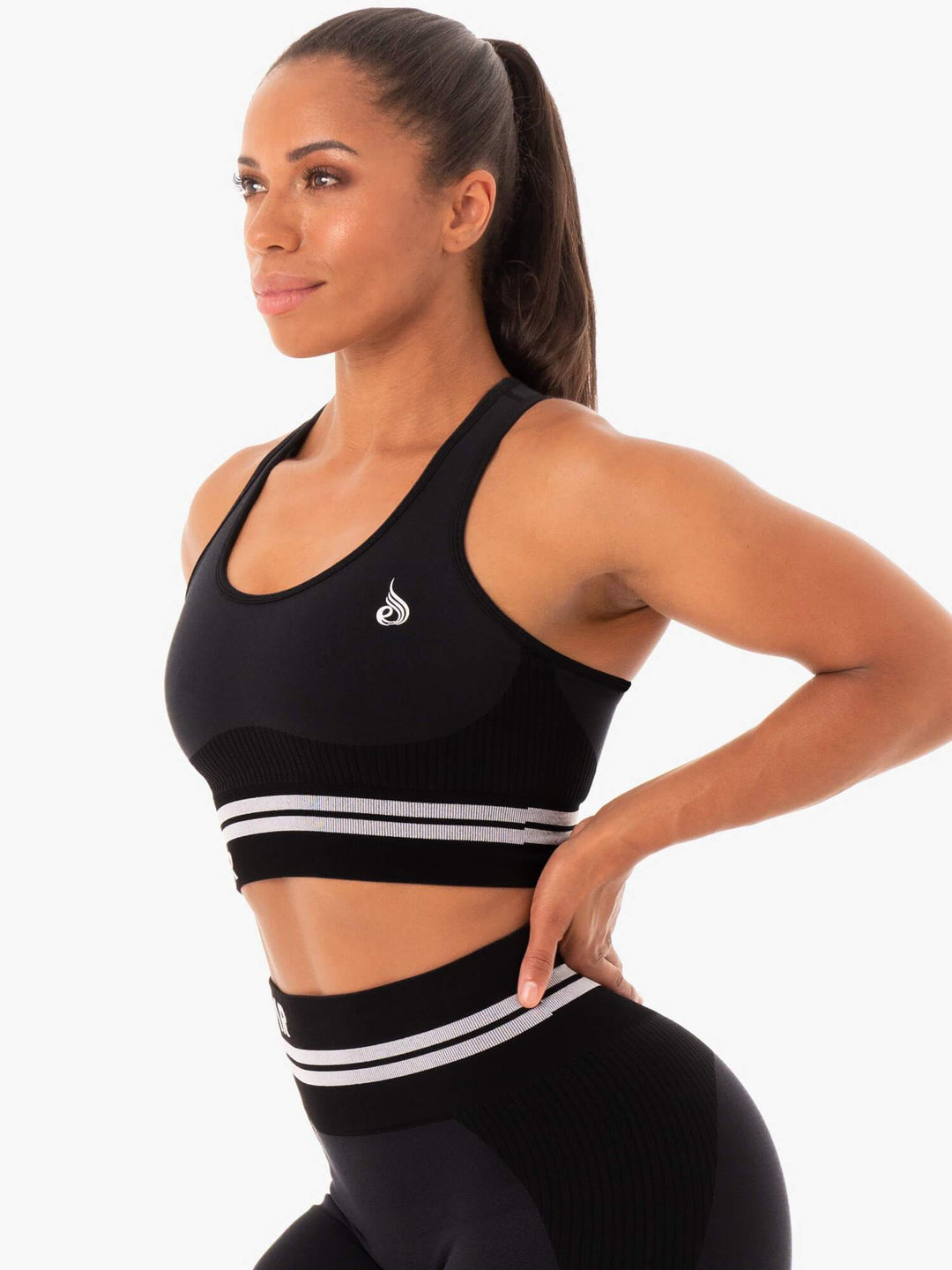 Freestyle Seamless Longline Sports Bra - Black Clothing Ryderwear 