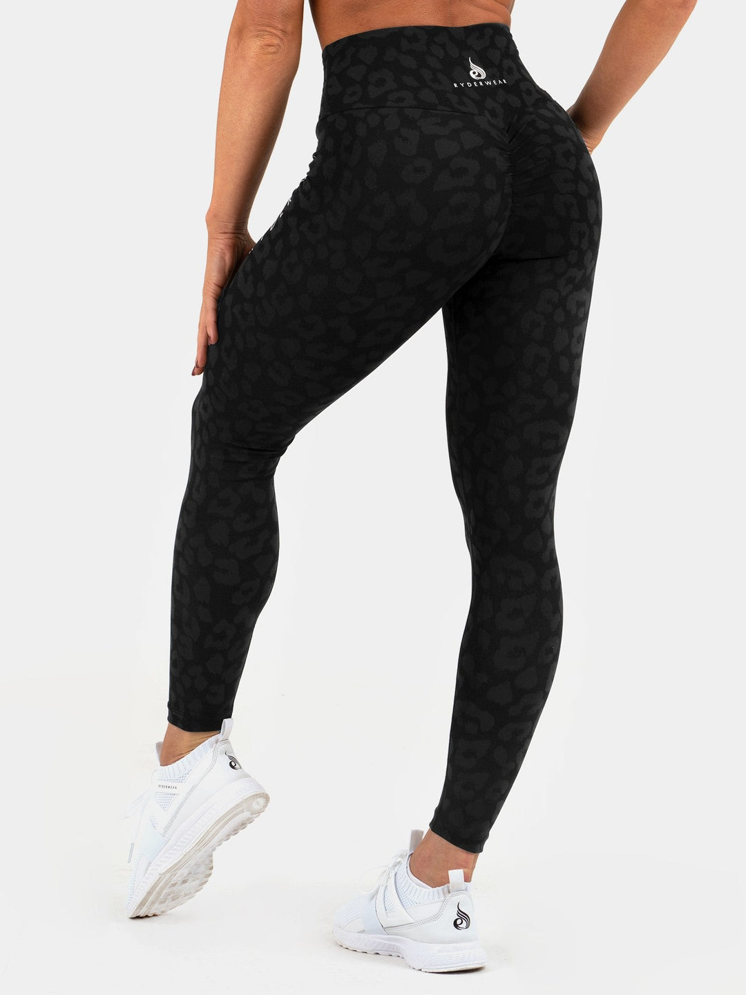 Instinct Scrunch Bum Leggings - Leopard Black Clothing Ryderwear 