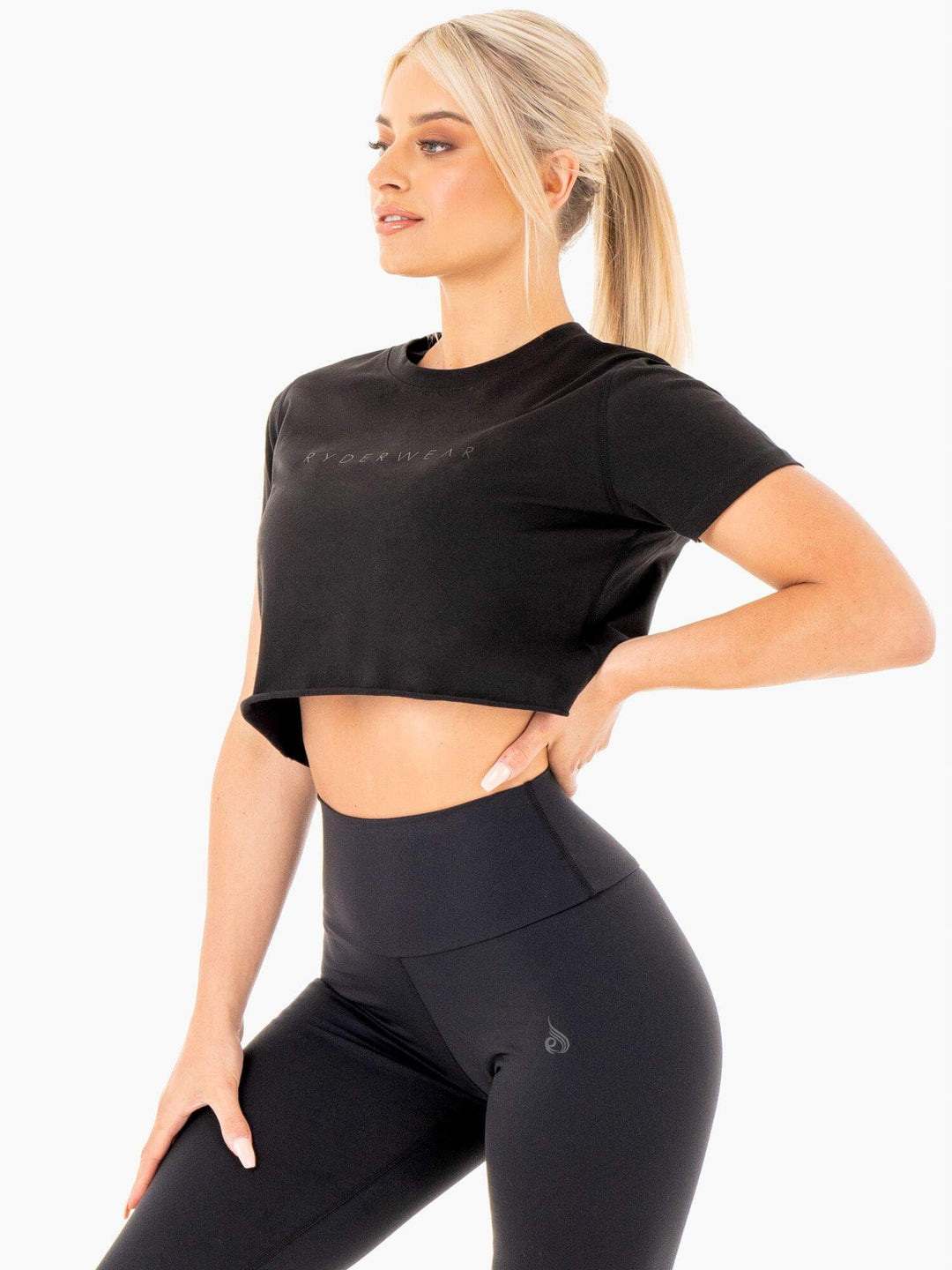 Motion Cropped T-Shirt - Black Clothing Ryderwear 