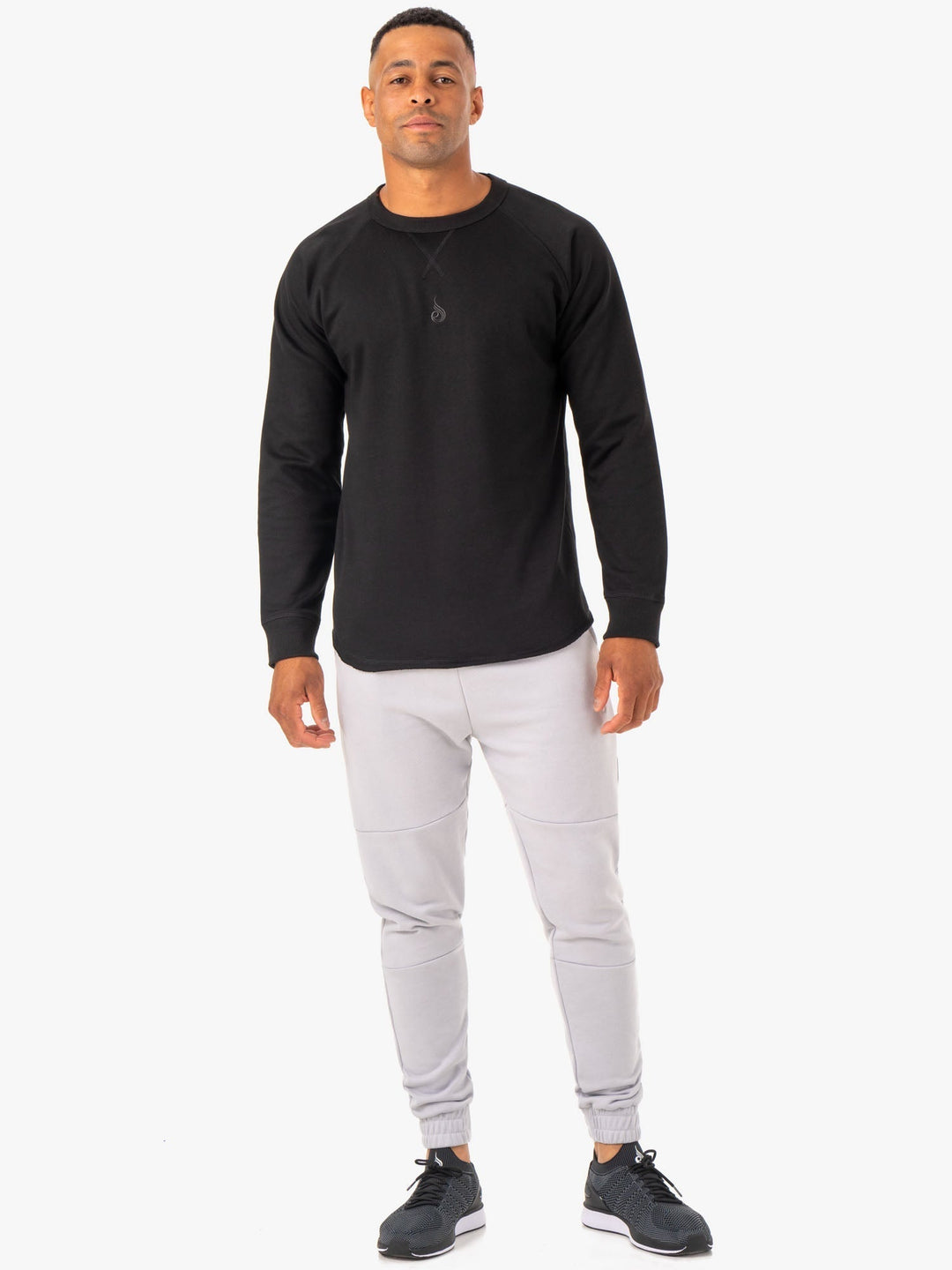 Restore Crew Neck - Black Clothing Ryderwear 