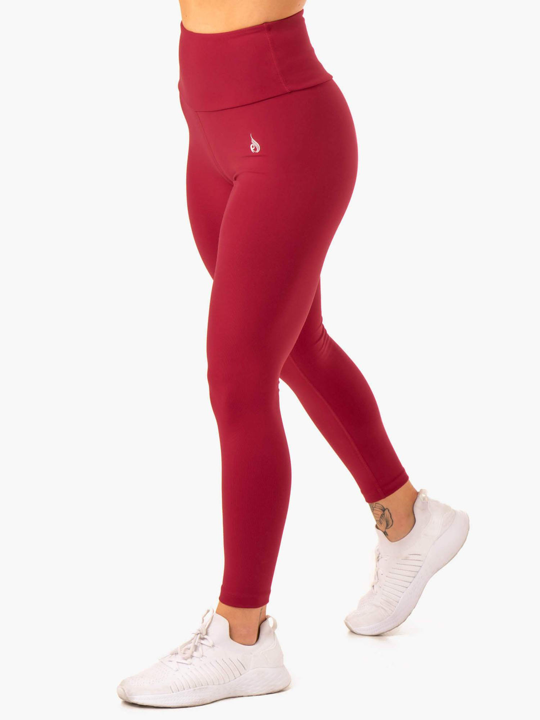 Staples Scrunch Bum Leggings - Wine Red Clothing Ryderwear 